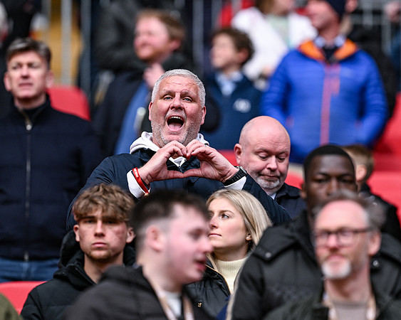 Matchday Fans -6952