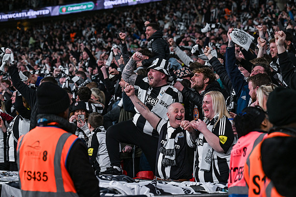 Matchday Fans -6766