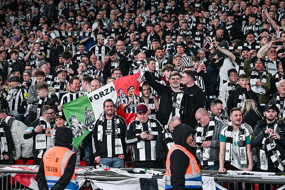 Matchday Fans -7847