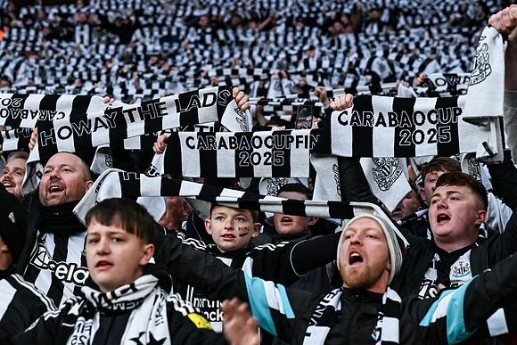 Matchday Fans -6293