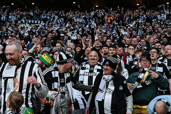 Matchday Fans -6166