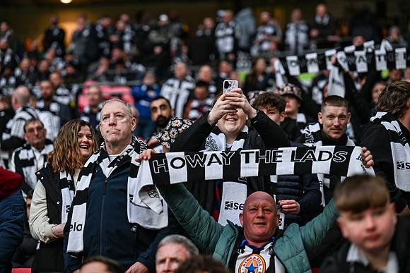 Matchday Fans -5904