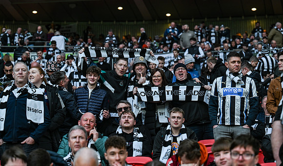 Matchday Fans -5760