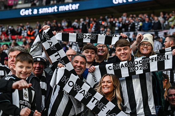 Matchday Fans -5900