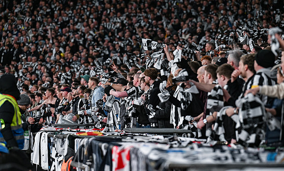 Matchday Fans -6682