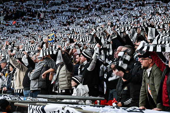 Matchday Fans -6297