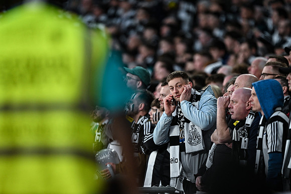 Matchday Fans -8131