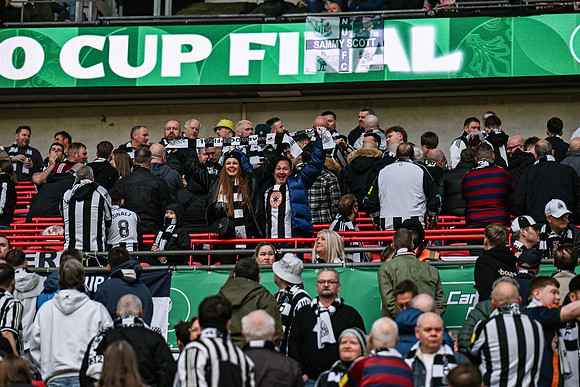 Matchday Fans -5945