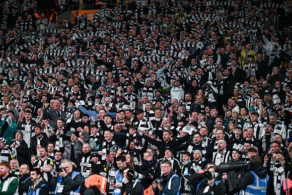 Matchday Fans -8049