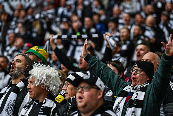 Matchday Fans -4505