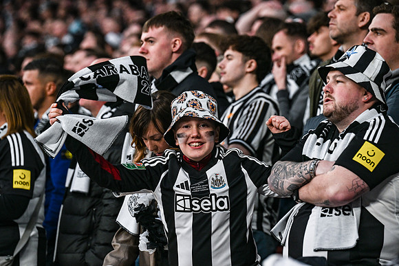Matchday Fans -6483