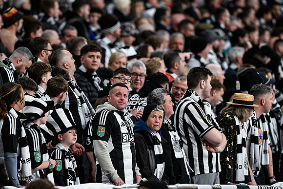 Matchday Fans -8045