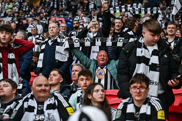 Matchday Fans -5912