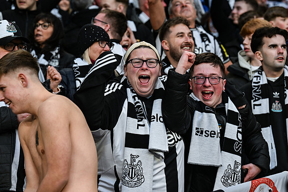 Matchday Fans -6204