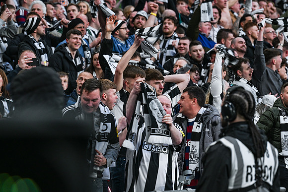 Matchday Fans -6140