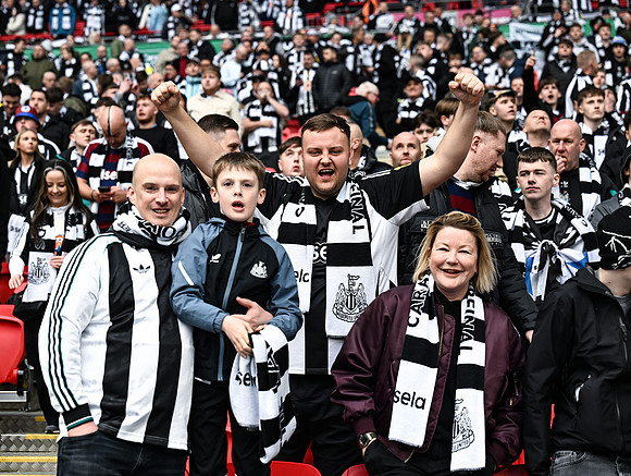 Matchday Fans -4688