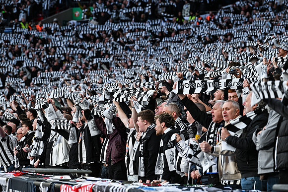 Matchday Fans -6310