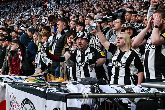 Matchday Fans -6228