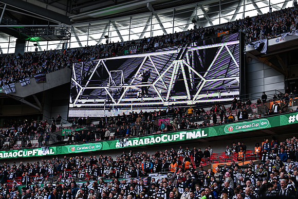 Matchday Fans -4560