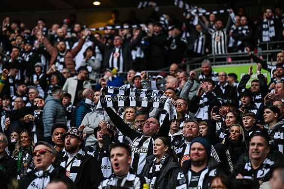 Matchday Fans -4513