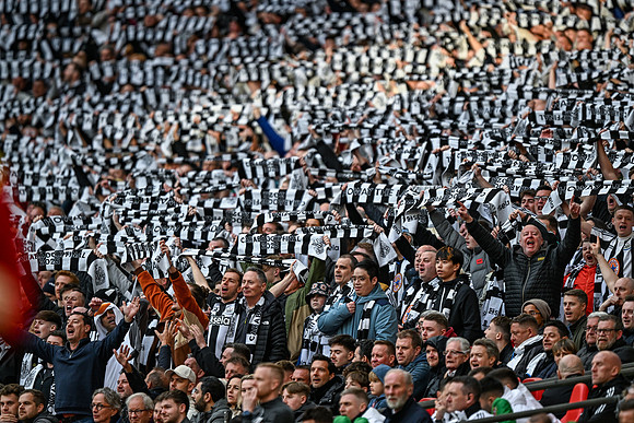 Matchday Fans -7533