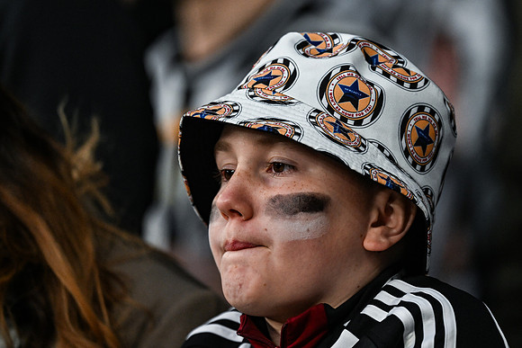Matchday Fans -8063