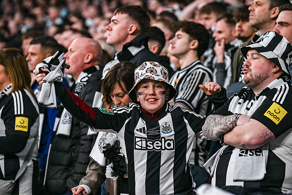 Matchday Fans -6474