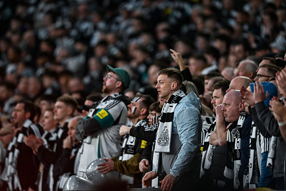 Matchday Fans -8086