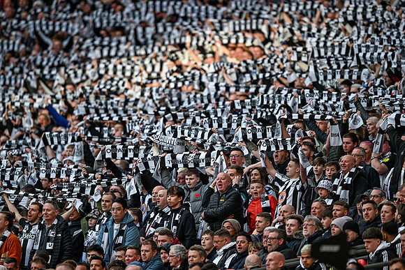 Matchday Fans -7532