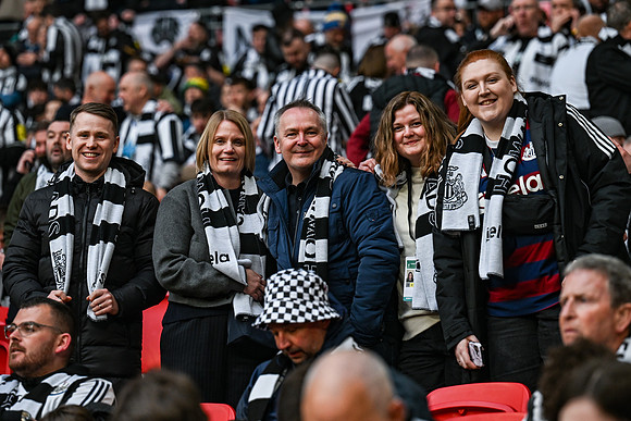 Matchday Fans -5747