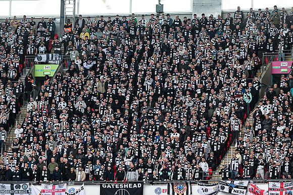 Matchday Fans -7420