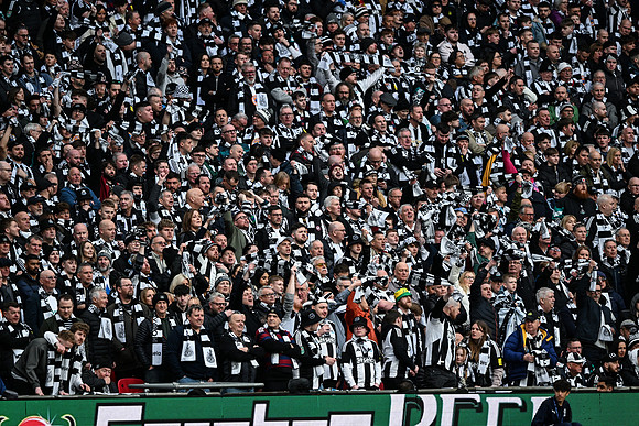 Matchday Fans -7607