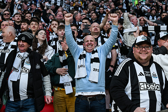 Matchday Fans -6162