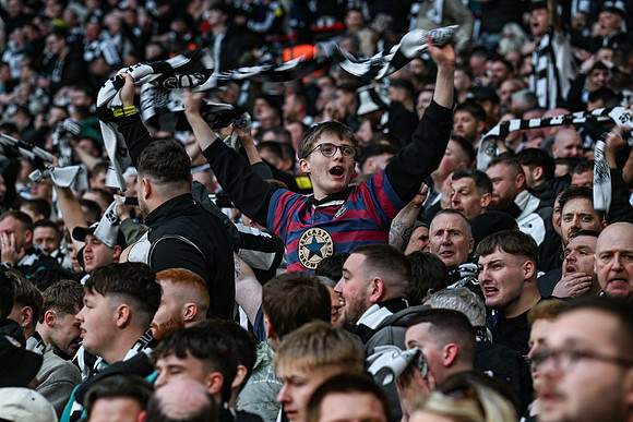 Matchday Fans -6152