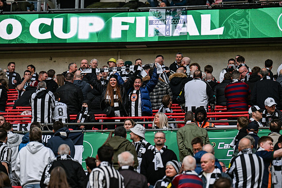 Matchday Fans -5938