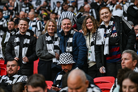 Matchday Fans -5745
