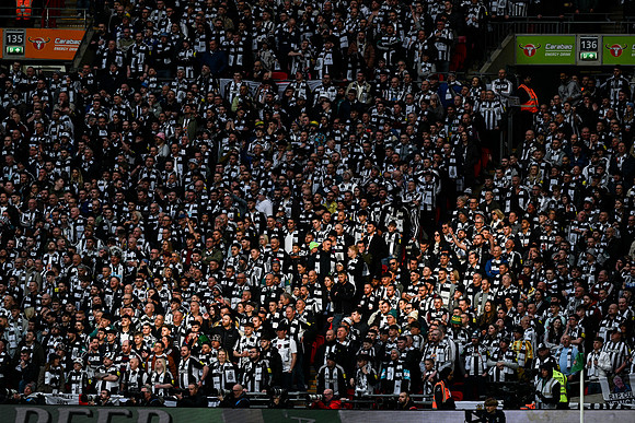 Matchday Fans -7558