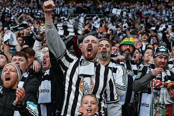 Matchday Fans -6192